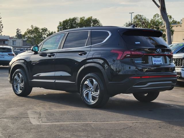 Used 2021 Hyundai Santa Fe SE image 3