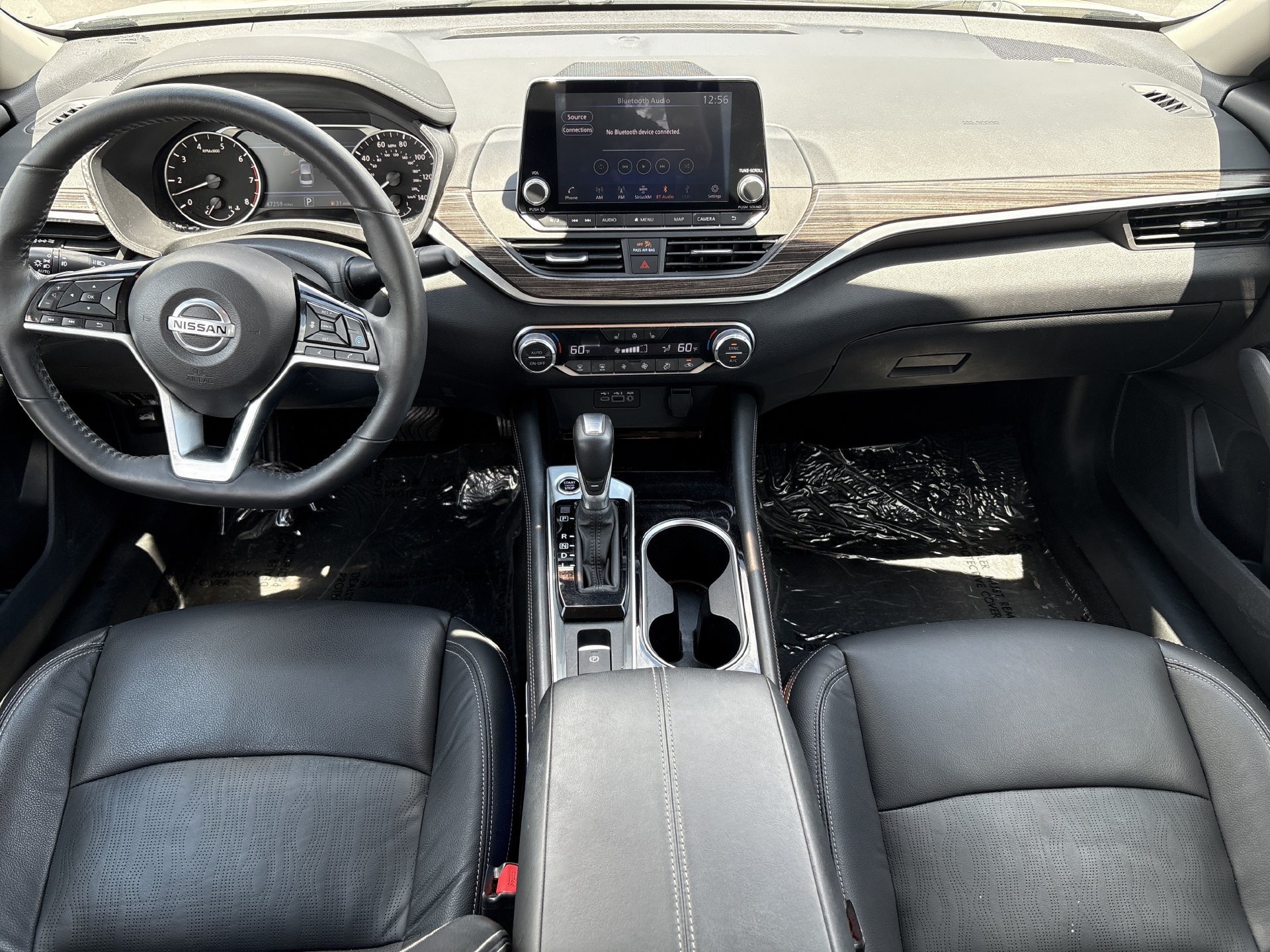 Used 2022 Nissan Altima 2.5 Platinum AWD/4WD image 2