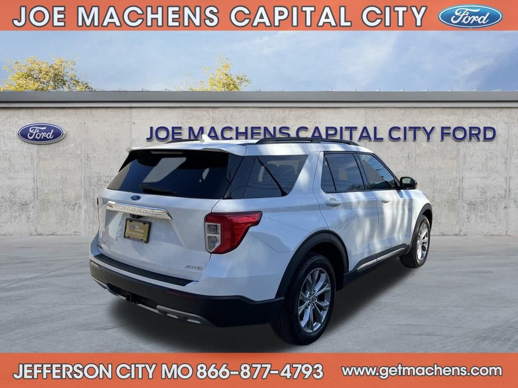 Certified 2023 Ford Explorer XLT w/ Equipment Group 202A image 5