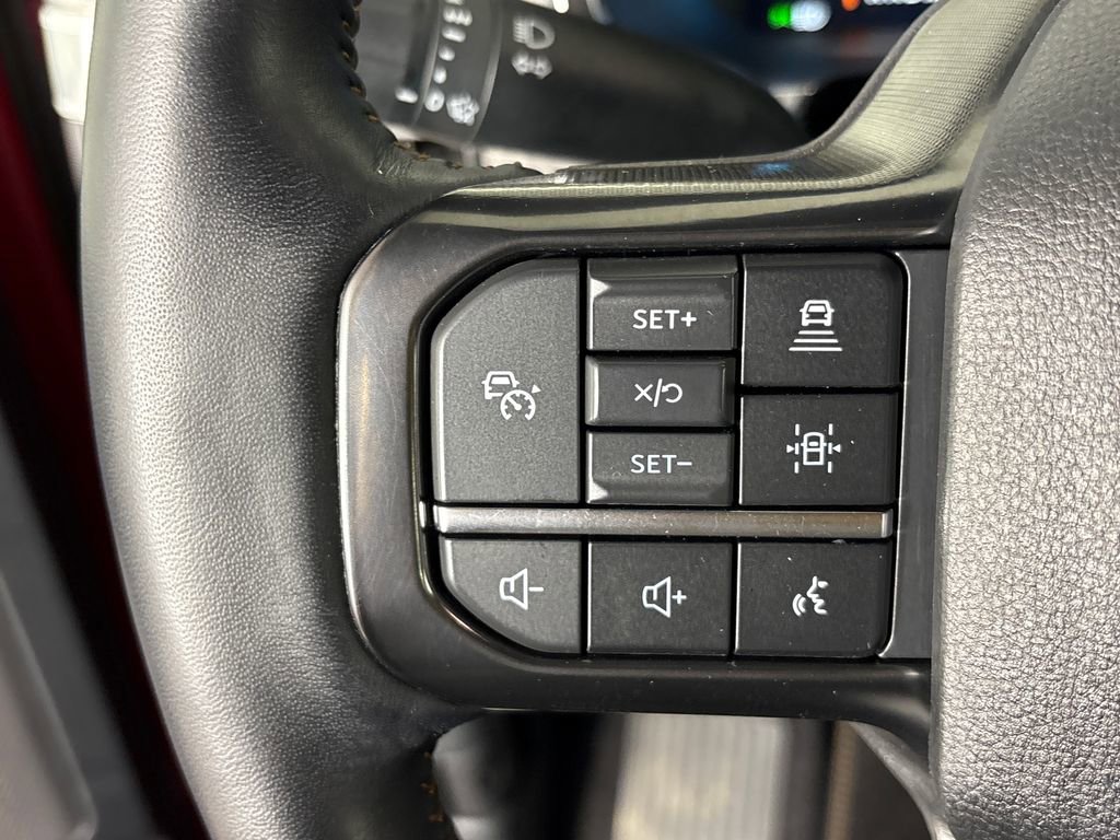 Certified 2023 Ford F150 Platinum w/ Equipment Group 701A High image 18