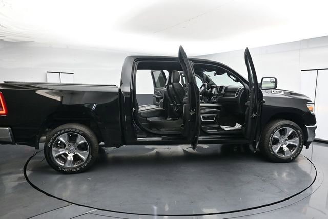 Used 2023 RAM 1500 Laramie AWD/4WD image 32