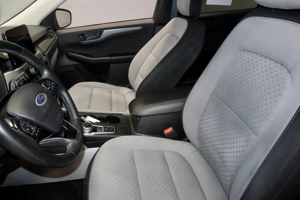 Certified 2023 Ford Escape Active w/ Cold Weather Package FWD image 23