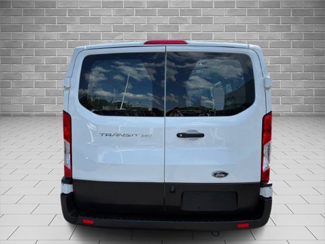 Certified 2025 Ford Transit 250 Low Roof w/ Exterior Upgrade Package RWD image 4