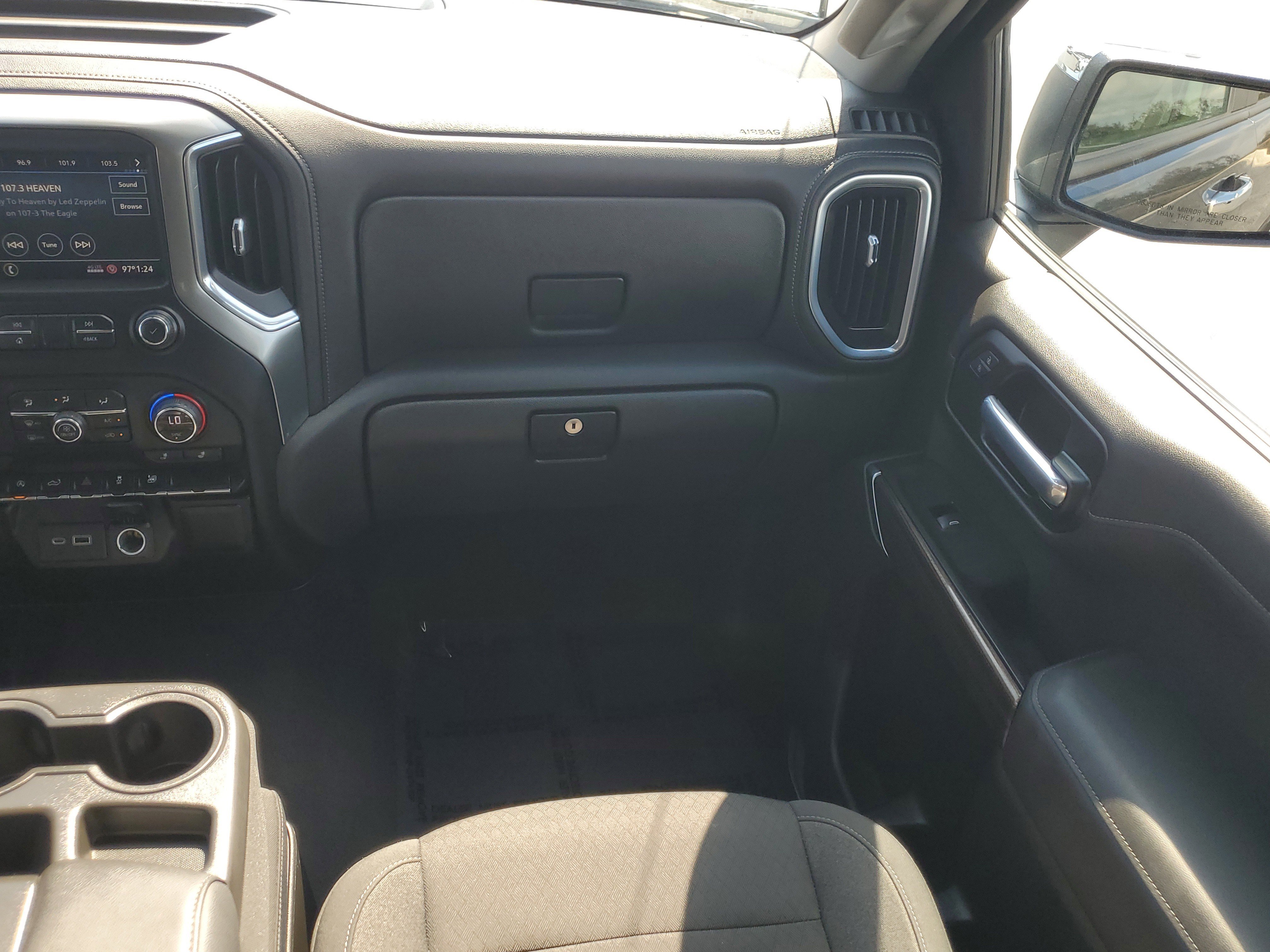 Used 2021 Chevrolet Silverado 1500 LT image 16