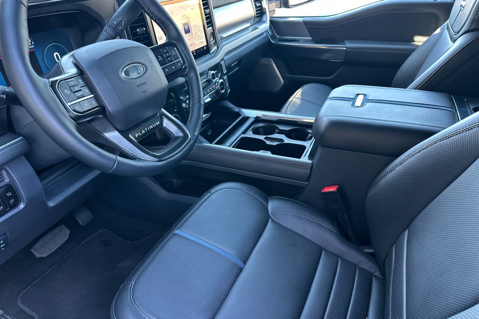 Certified 2026 Ford F250 Platinum AWD/4WD image 9