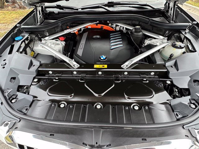Used 2021 BMW X5 xDrive45e w/ Premium Package AWD/4WD image 9