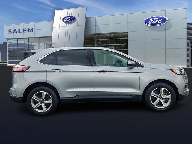 Certified 2022 Ford Edge SEL w/ Convenience Package AWD/4WD image 2