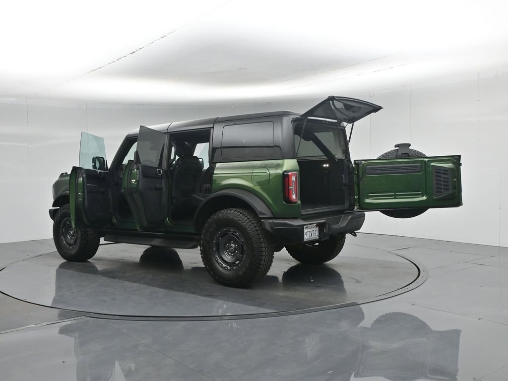 Certified 2025 Ford Bronco Badlands AWD/4WD image 32