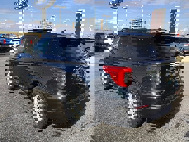 Certified 2022 Ford Explorer XLT image 5