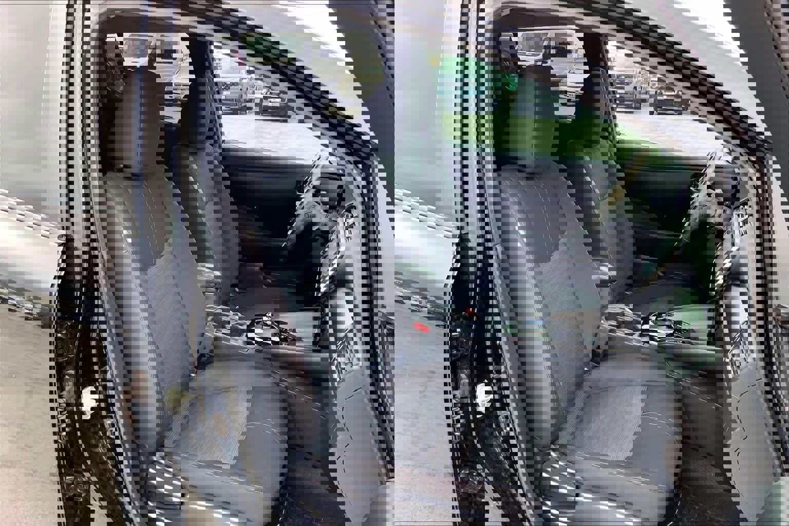 Used 2019 Nissan Leaf SV Plus w/ SV Plus Technology Package image 13