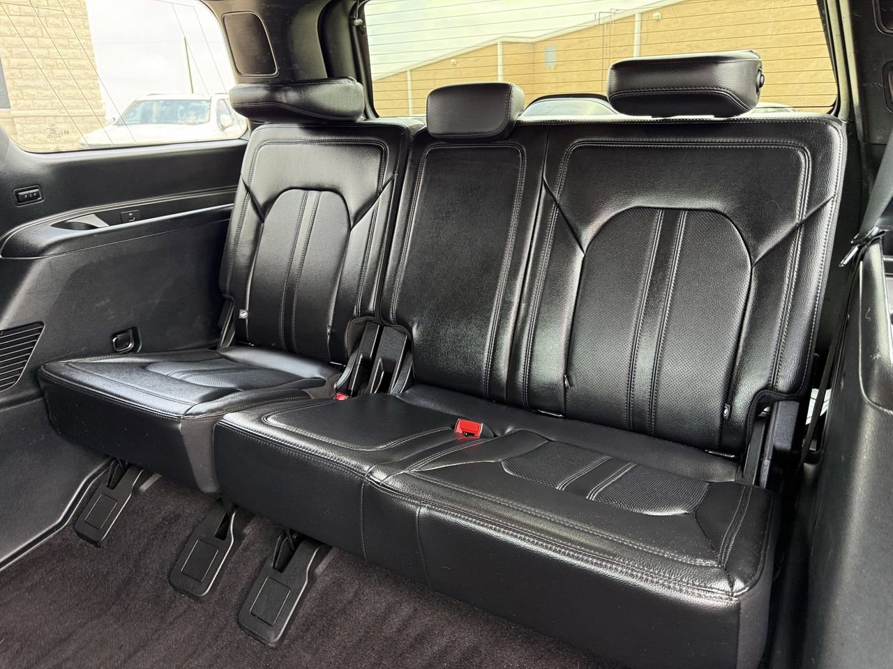 Certified 2020 Ford Expedition Limited w/ Equipment Group 301A RWD image 28