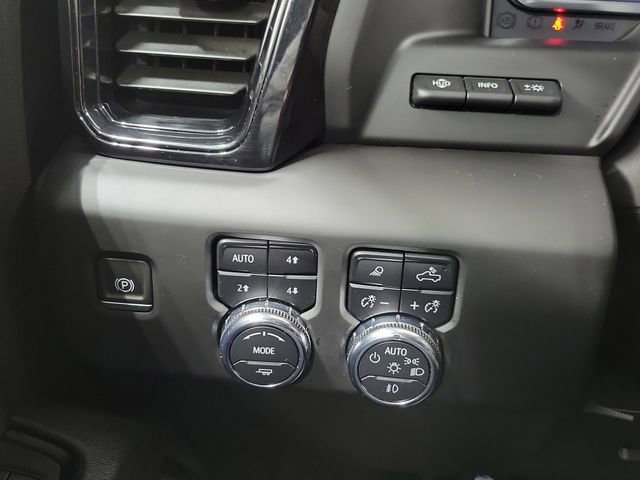 Used 2024 GMC Sierra 2500 AT4 w/ AT4 Premium Plus Package image 12