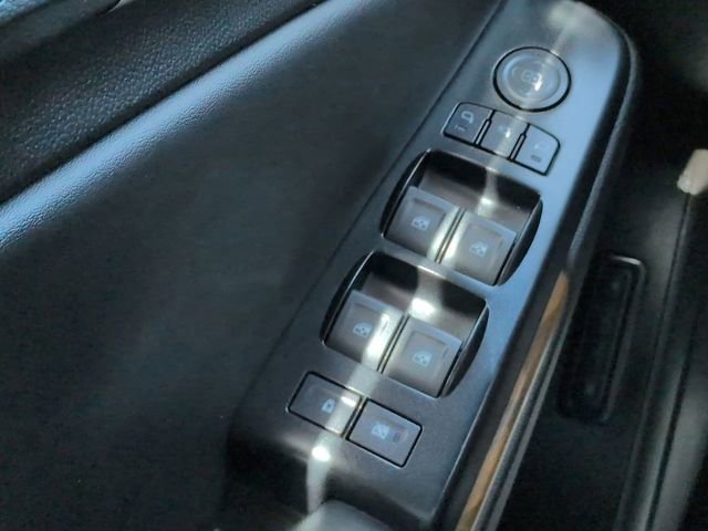 Used 2019 GMC Yukon Denali w/ Denali Ultimate Package image 25