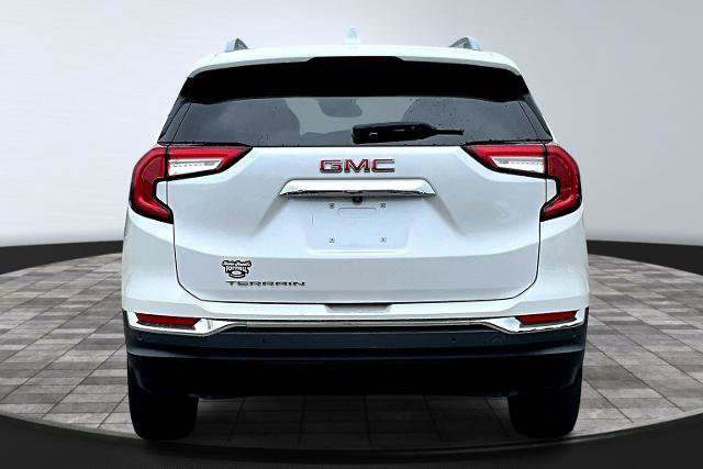 Used 2022 GMC Terrain SLT w/ Infotainment Package II image 5