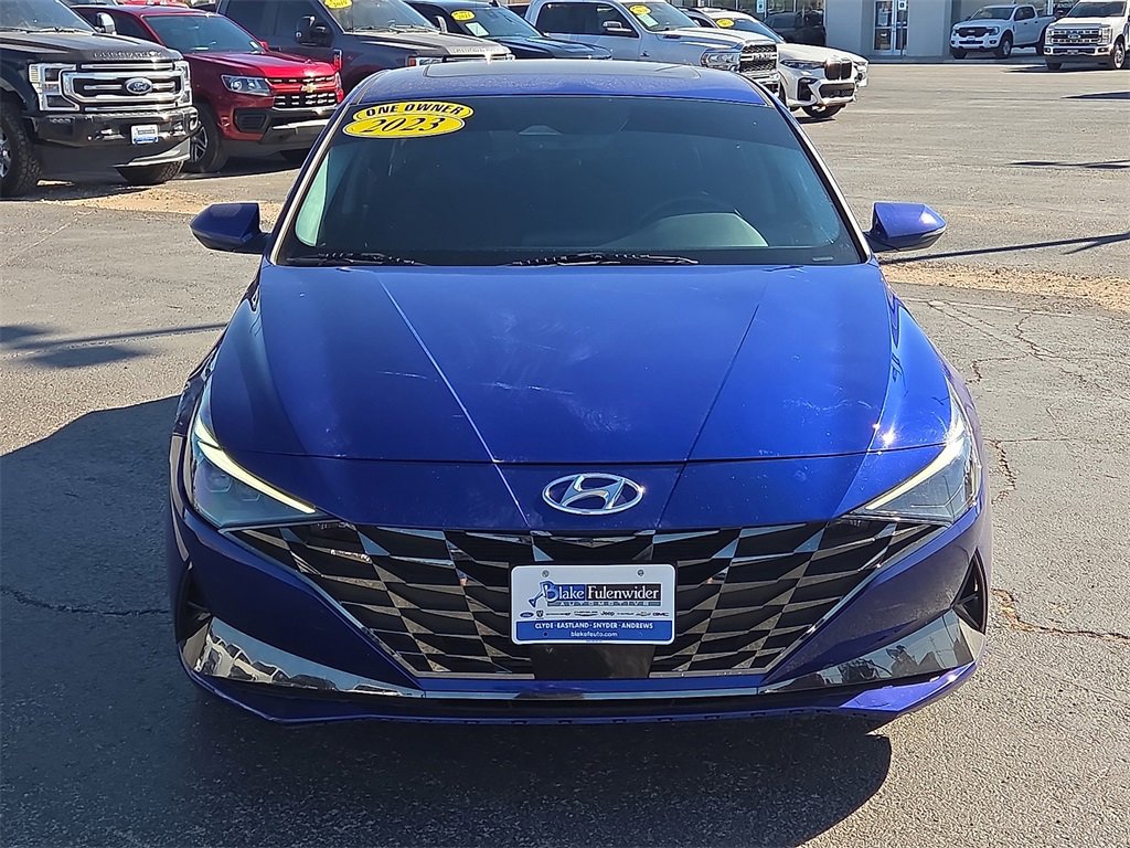 Used 2023 Hyundai Elantra Limited image 8