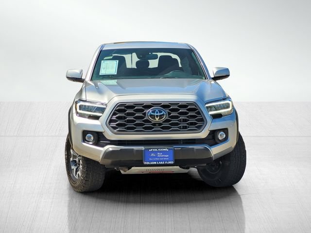 Used 2023 Toyota Tacoma TRD Off-Road w/ TRD Premium Off Road Package AWD/4WD image 2