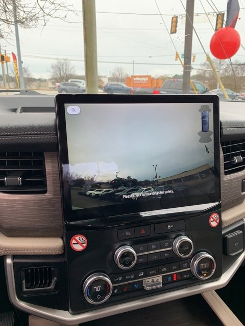 Certified 2024 Ford Expedition Limited image 15