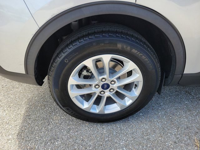 Certified 2020 Ford Escape SE AWD/4WD image 11