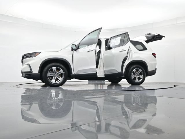 Used 2023 Honda Pilot EX-L image 57