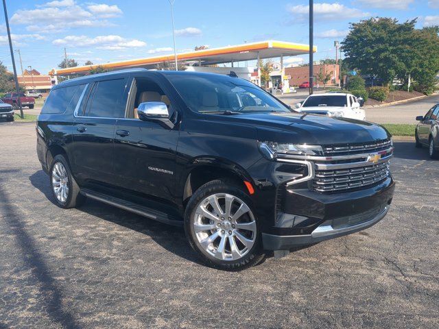 Used 2023 Chevrolet Suburban Premier w/ Premium Package AWD/4WD image 2