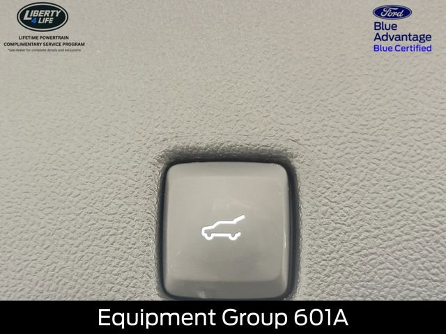 Certified 2023 Ford Escape Platinum w/ Premium Technology Package AWD/4WD image 17