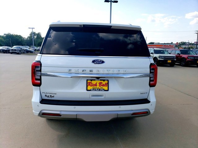 Certified 2022 Ford Expedition Max Platinum image 5