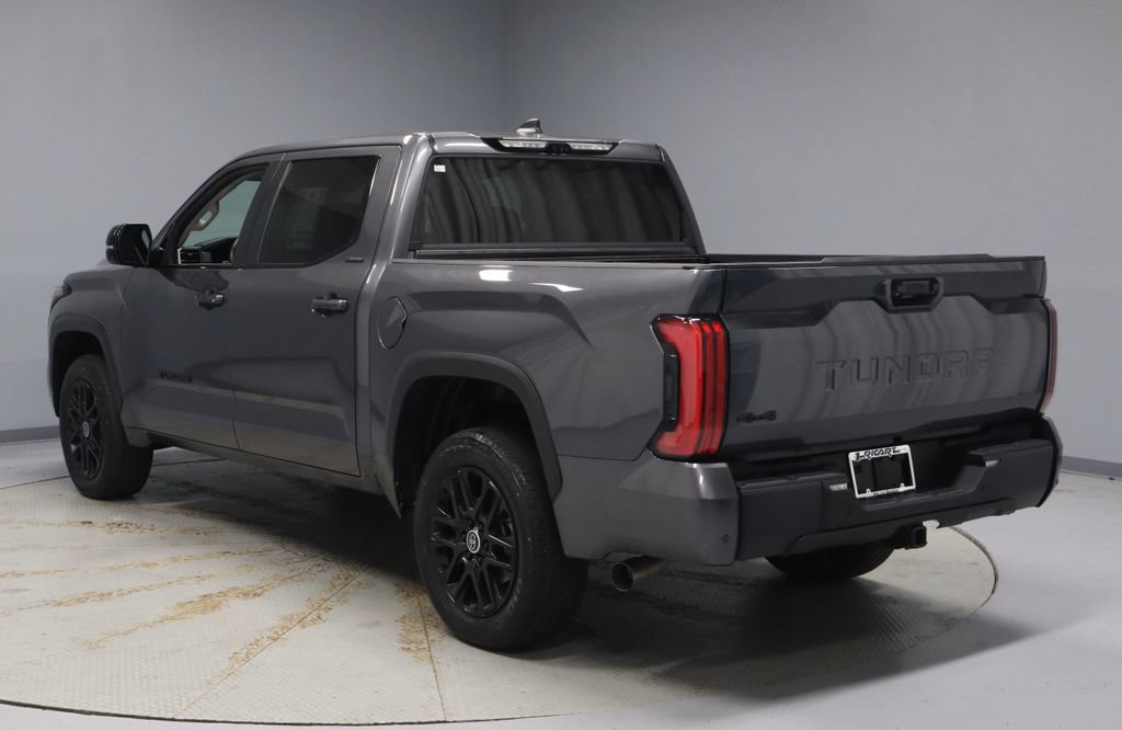 Used 2024 Toyota Tundra Limited AWD/4WD image 11