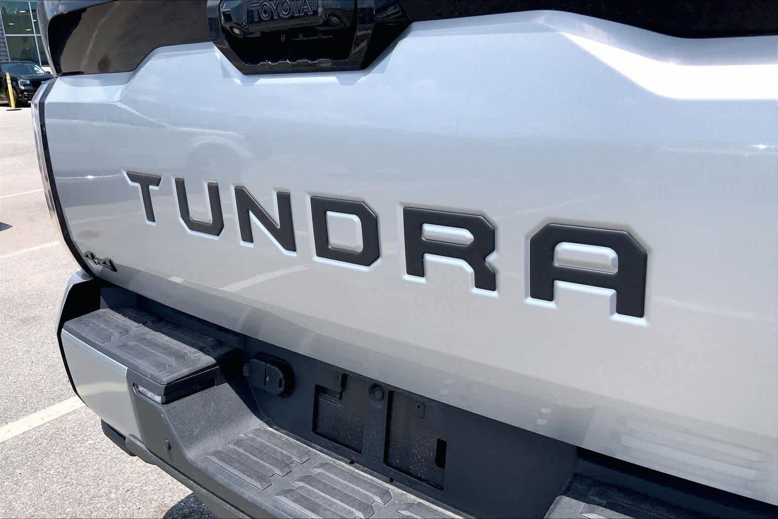 Used 2026 Toyota Tundra Platinum AWD/4WD image 31