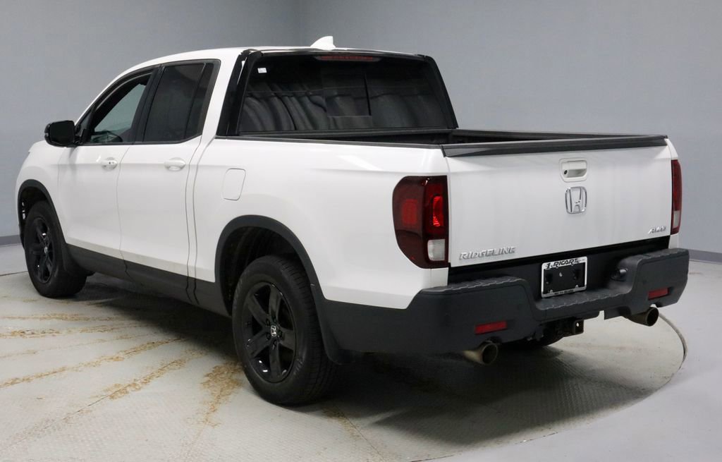 Used 2023 Honda Ridgeline Black Edition image 3