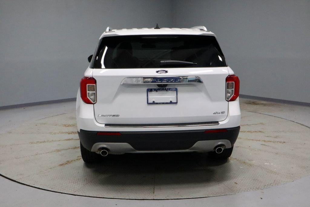 Certified 2021 Ford Explorer Limited w/ Equipment Group 301A image 4