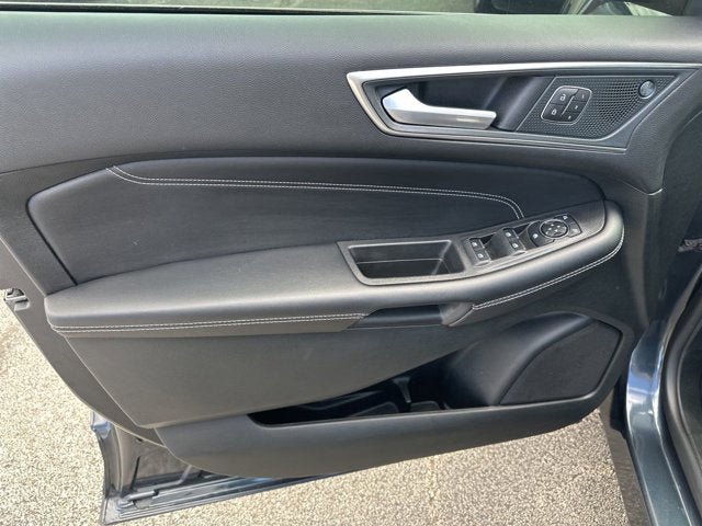 Certified 2024 Ford Edge Titanium w/ Equipment Group 301A AWD/4WD image 15