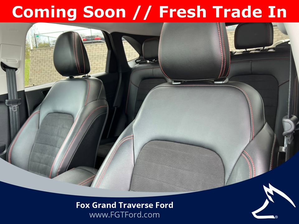 Certified 2022 Ford Escape SEL w/ SEL Stealth AWD Package image 13