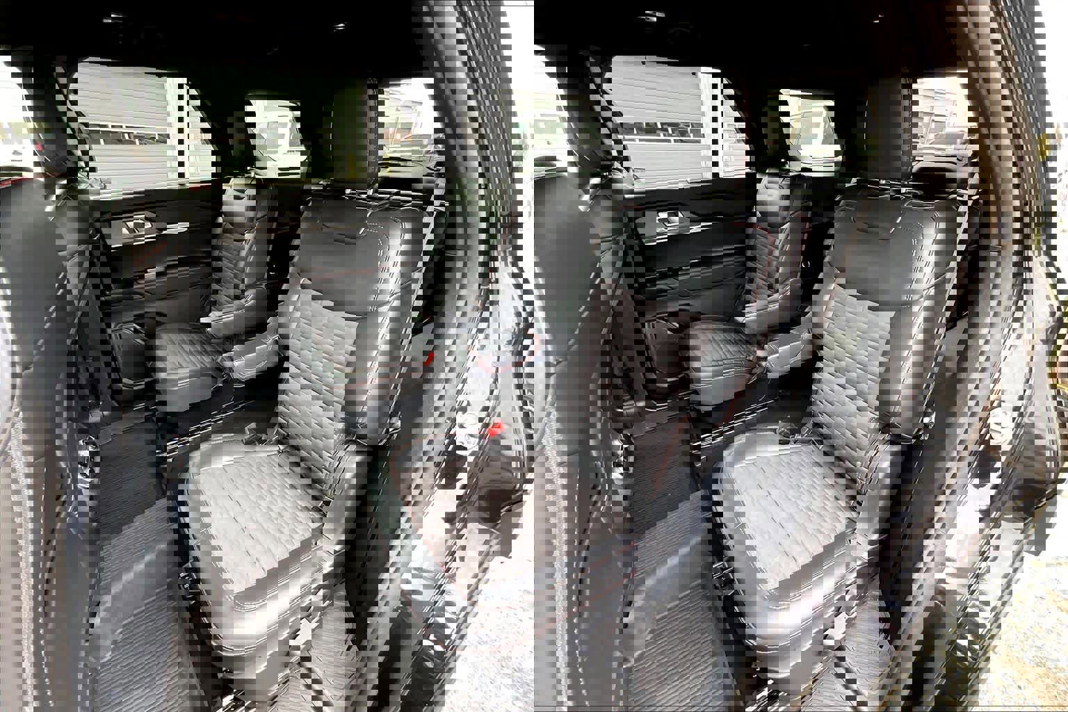 Certified 2025 Ford Explorer ST-Line w/ Premium Package image 22