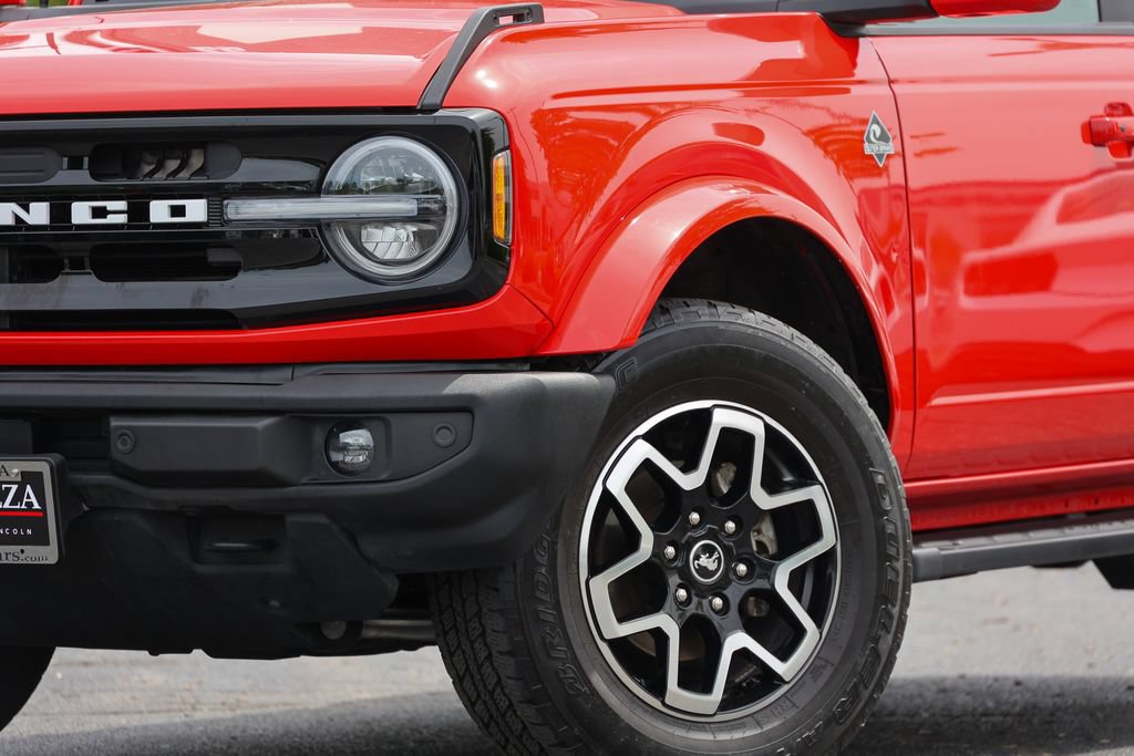 Certified 2022 Ford Bronco Outer Banks AWD/4WD image 16