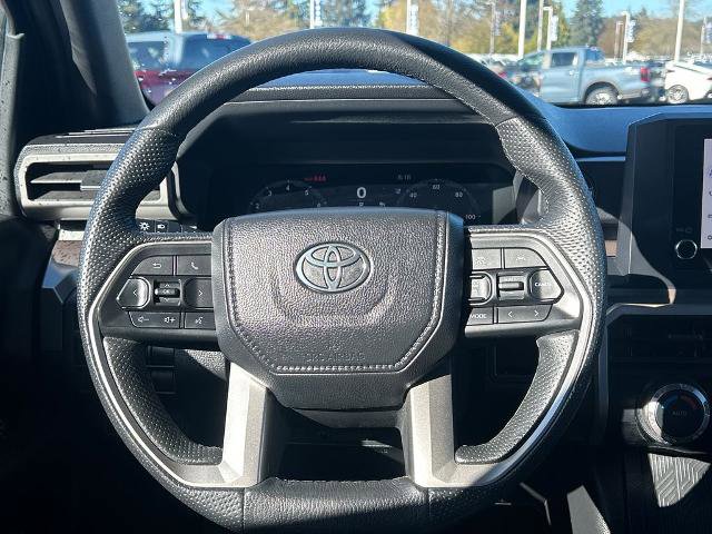 Used 2024 Toyota Tacoma TRD Off-Road AWD/4WD image 34