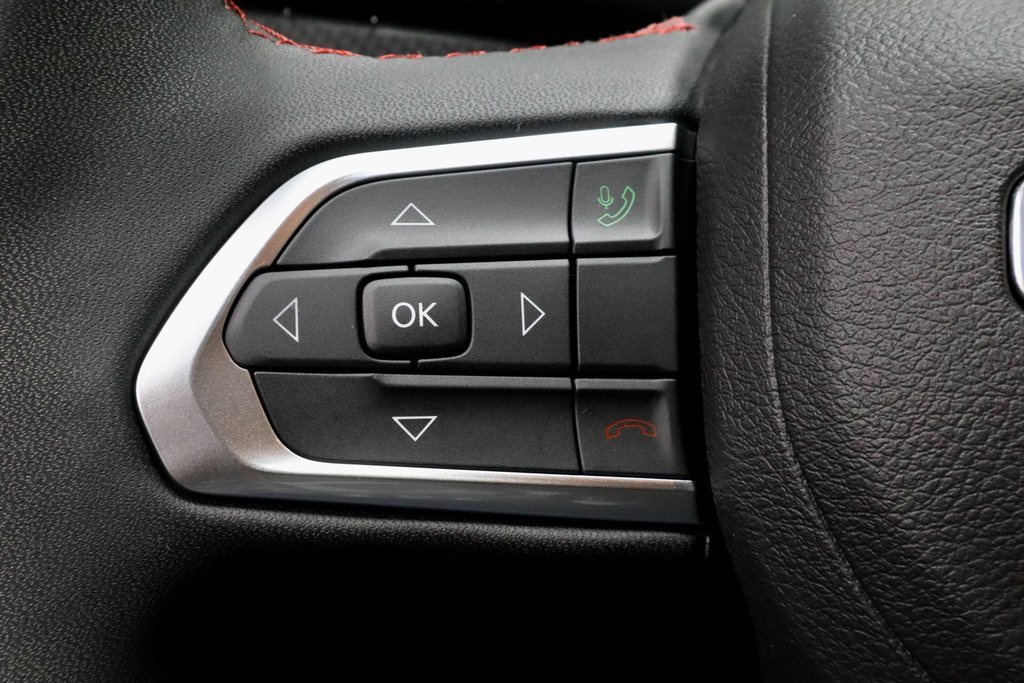 Used 2024 Jeep Compass Trailhawk w/ Trailer Tow Group image 26