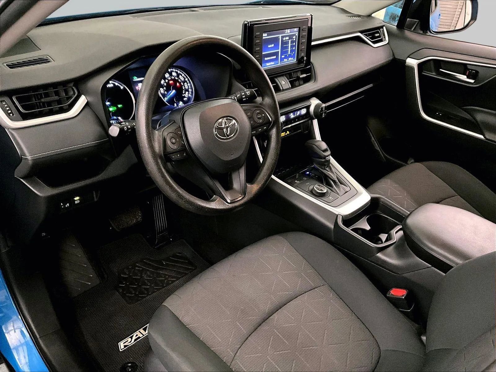 Used 2019 Toyota RAV4 XLE image 12