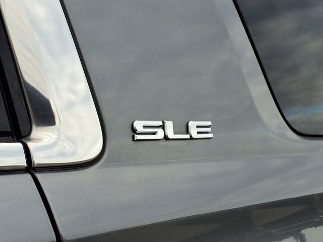 Used 2020 GMC Yukon SLE w/ Convenience Package AWD/4WD image 5