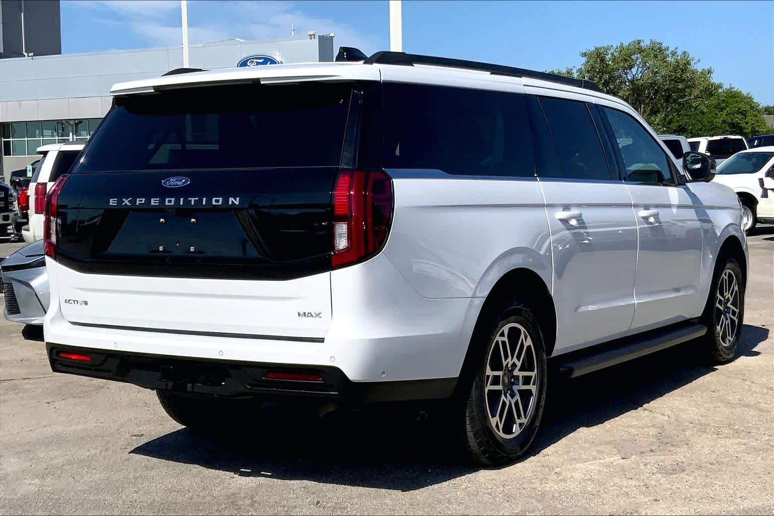 Certified 2025 Ford Expedition Max Active AWD/4WD image 13