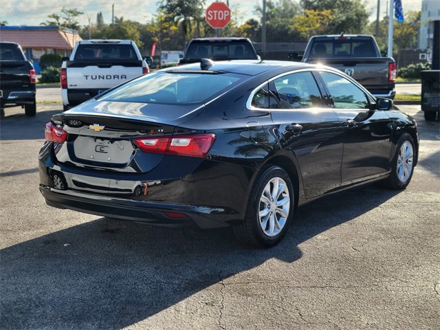 Used 2025 Chevrolet Malibu LT image 4