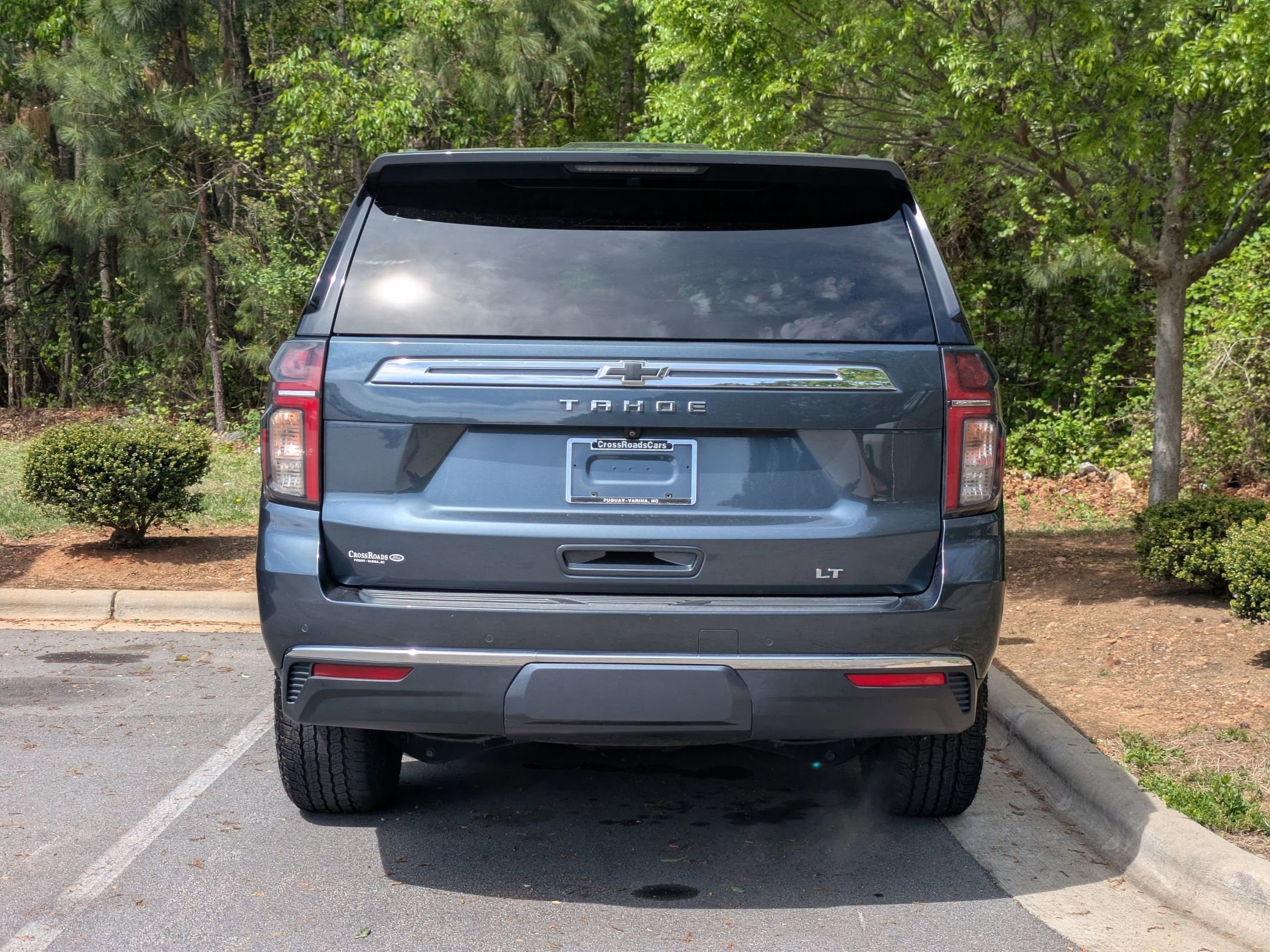 Used 2021 Chevrolet Tahoe LT image 3