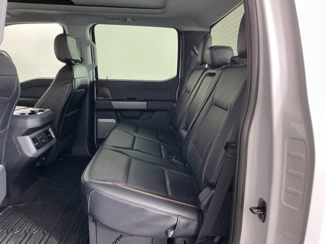 Certified 2025 Ford F350 Lariat w/ FX4 Off-Road Package AWD/4WD image 31