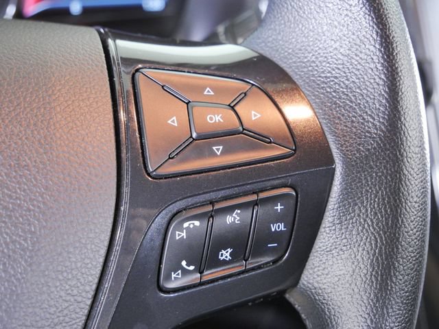 Certified 2018 Ford Explorer XLT w/ Equipment Group 202A AWD/4WD image 24