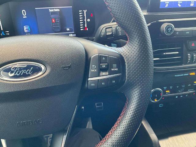 Certified 2023 Ford Escape ST-Line AWD/4WD image 12