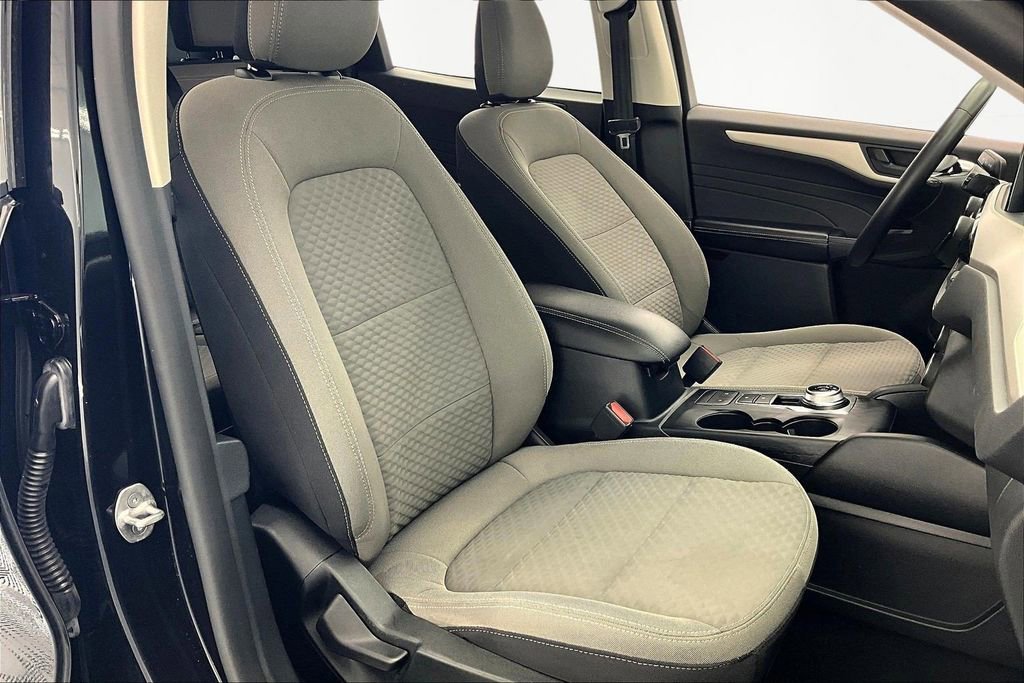 Certified 2022 Ford Escape SE w/ Convenience Package image 9