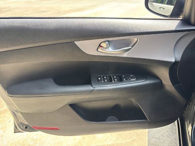 Used 2024 Kia Forte LXS FWD image 15