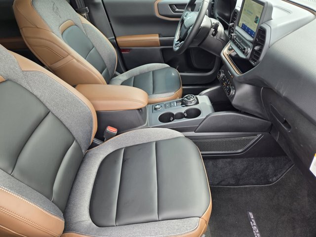 Certified 2024 Ford Bronco Sport Outer Banks w/ Tech Package AWD/4WD image 14