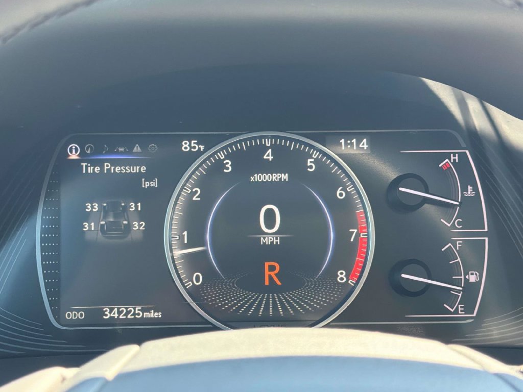 Used 2023 Lexus ES 350 w/ Premium Package FWD image 41