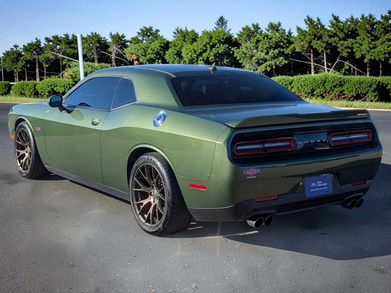 Used 2018 Dodge Challenger SRT w/ Technology Group RWD image 4