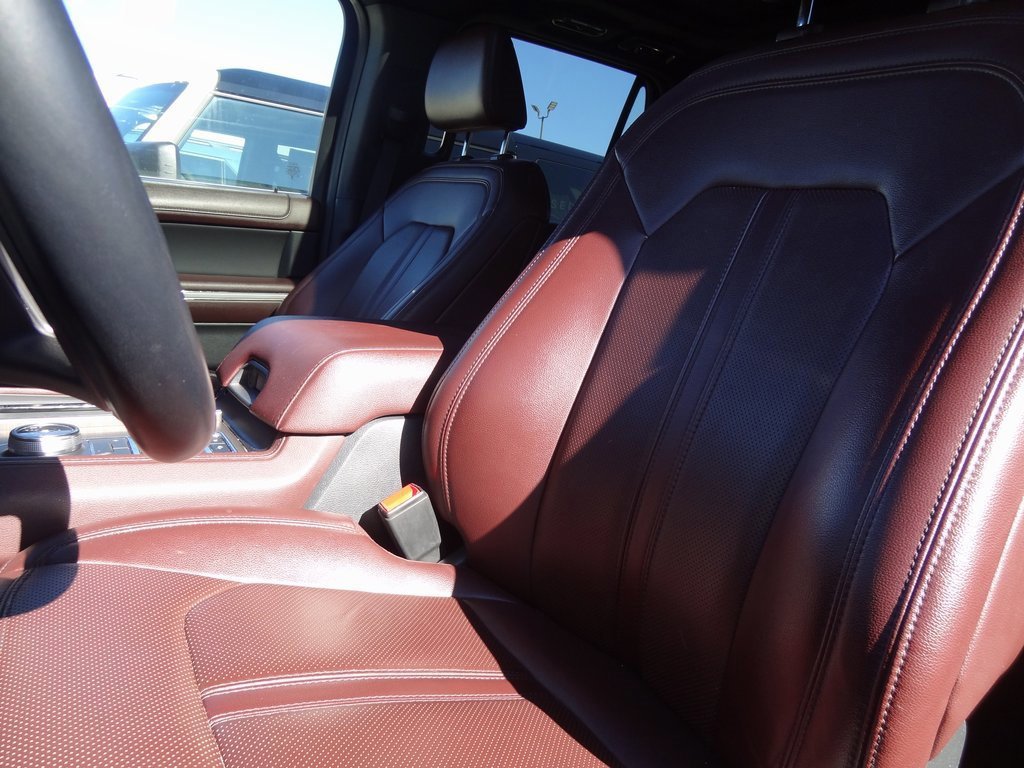 Certified 2024 Ford Expedition Limited image 7